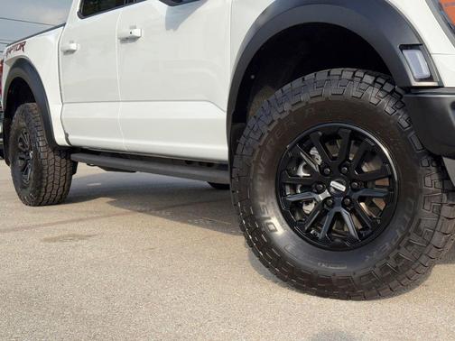 OXFORD WHITE 2025 Ford F-150 Raptor