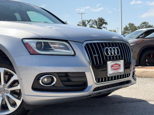 Silver Metallic 2015 Audi Q5 2.0T Premium Plus