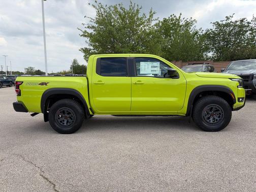 Citrus Strike 2026 Nissan Frontier PRO-4X