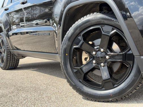 2019 Jeep Grand Cherokee Upland