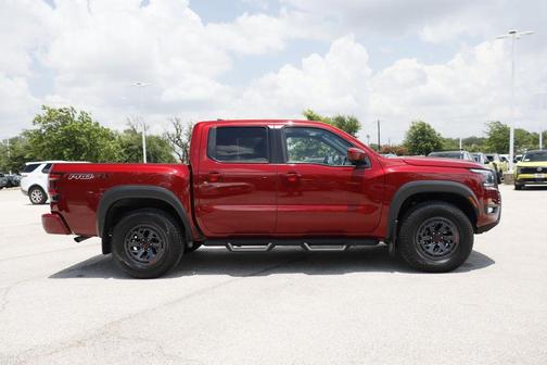 Cardinal Red Metallic Tricoat 2025 Nissan Frontier PRO-4X