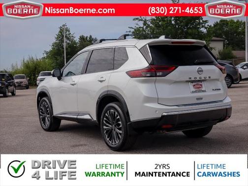 2025 Nissan Rogue Platinum