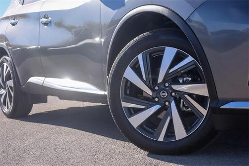 2022 Nissan Murano SL FWD