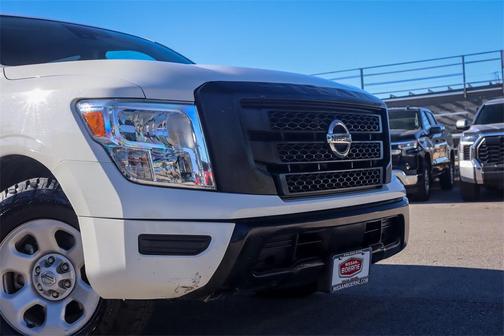 2022 Nissan Titan S