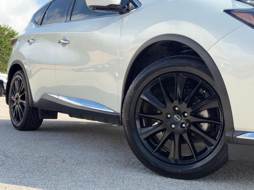 Pearl White Tricoat 2023 Nissan Murano Platinum FWD