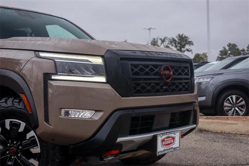 2024 Nissan Frontier PRO-4X