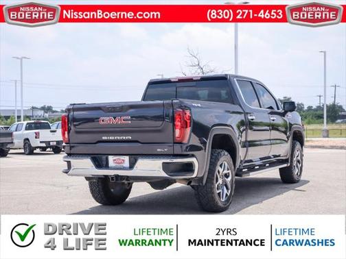 2022 GMC Sierra 1500 SLT