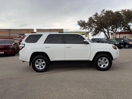 Ice Cap 2023 Toyota 4Runner SR5 Premium