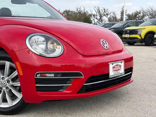 2018 Volkswagen Beetle 2.0T S