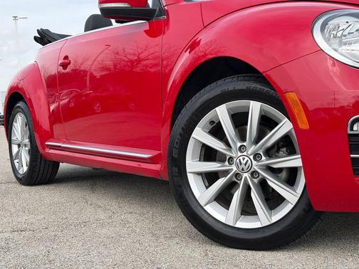 2018 Volkswagen Beetle 2.0T S