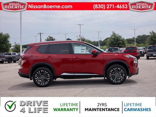 2025 Nissan Rogue Platinum