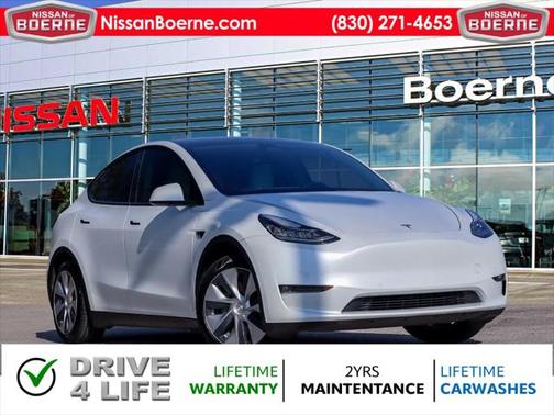 2022 Tesla Model Y Long Range Dual Motor All-Wheel Drive