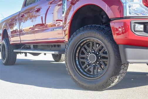 2022 Ford F-350 Lariat