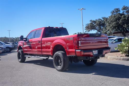 2022 Ford F-350 Lariat
