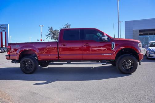 2022 Ford F-350 Lariat