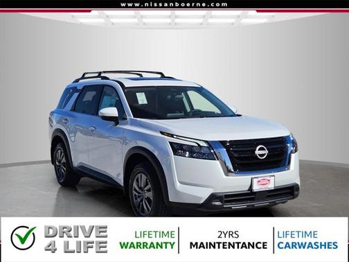 2025 Nissan Pathfinder SV FWD