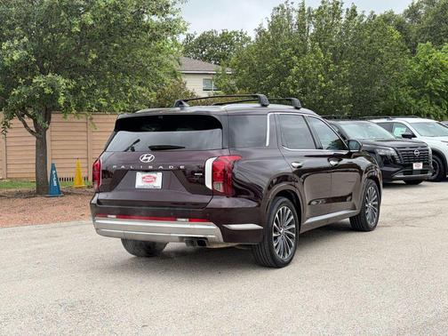 Sierra Burgundy 2024 Hyundai PALISADE Calligraphy