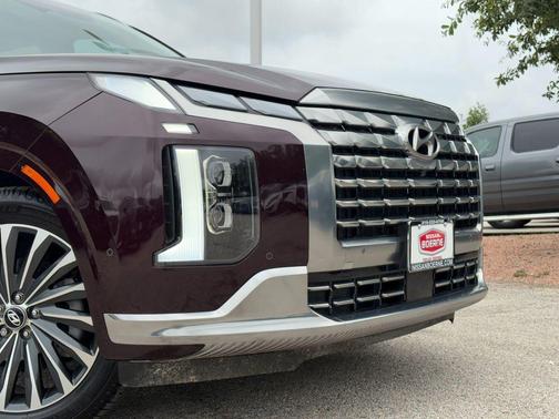 Sierra Burgundy 2024 Hyundai PALISADE Calligraphy