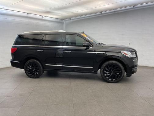2020 Lincoln Navigator Reserve