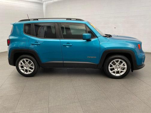 Bikini Metallic Clearcoat 2021 Jeep Renegade Latitude