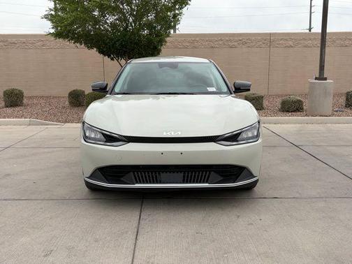 Glacier 2024 Kia EV6 Light Long Range