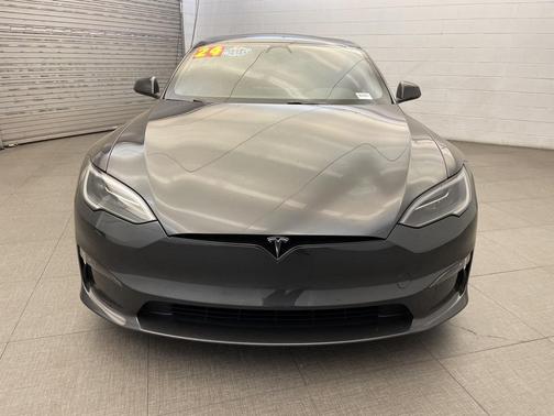 2024 Tesla Model S Long Range