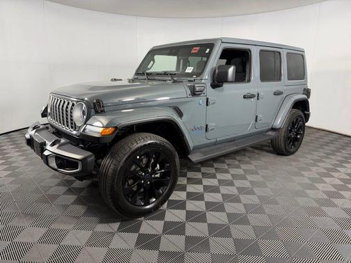 2025 Jeep Wrangler 4xe Sahara