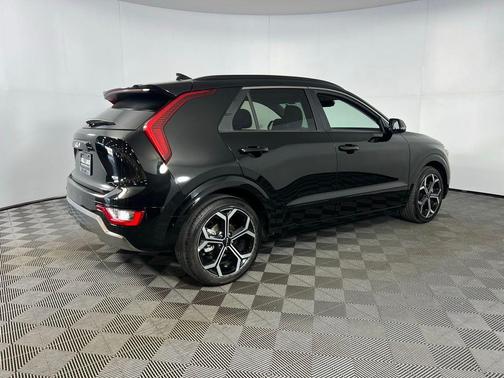 2024 Kia Niro Touring