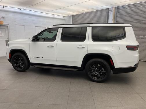 2025 Jeep Wagoneer Carbide 4x4