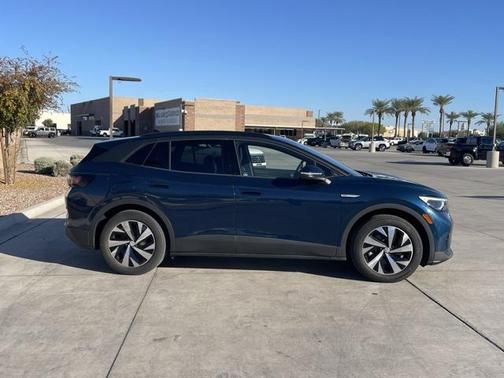 2023 Volkswagen ID.4 Pro