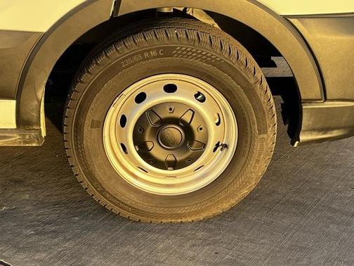 2024 Ford Transit-350 XL