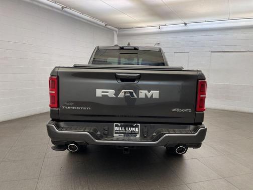 2026 RAM 1500 ST