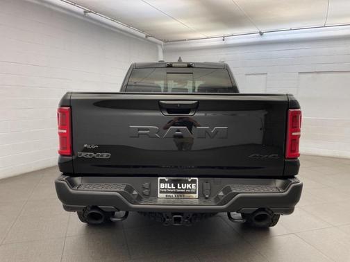 2026 RAM 1500 RHO Crew Cab 4x4 5'7' Box