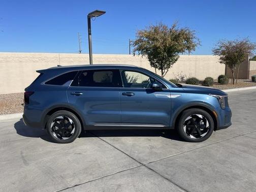 2025 Kia Sorento Hybrid EX