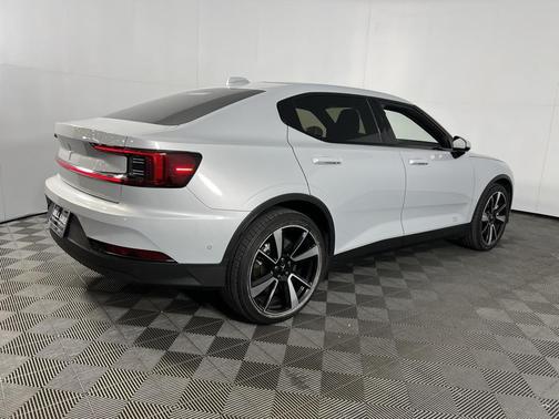 2022 Polestar 2 Long Range Dual Motor