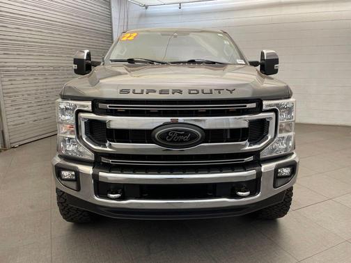 Carbonized Gray Metallic 2022 Ford F-250 XLT