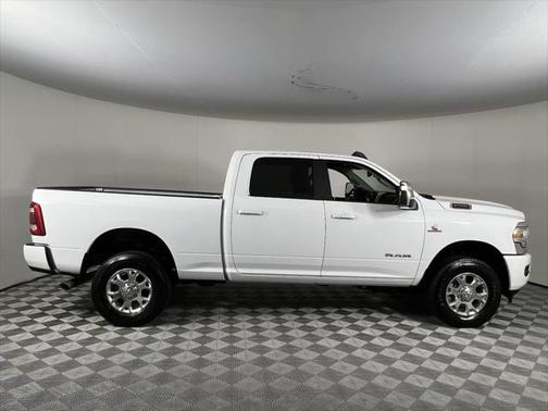 2023 RAM 2500 Laramie Crew Cab 4x4 6'4' Box
