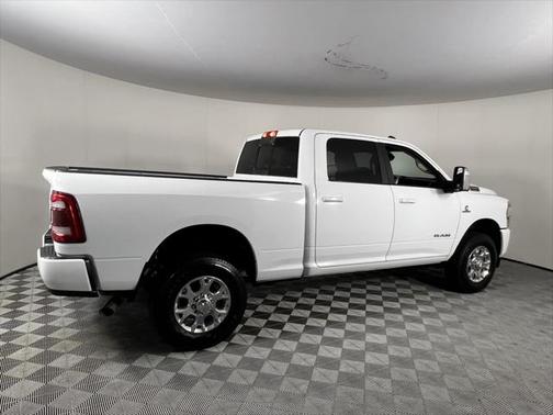 2023 RAM 2500 Laramie Crew Cab 4x4 6'4' Box
