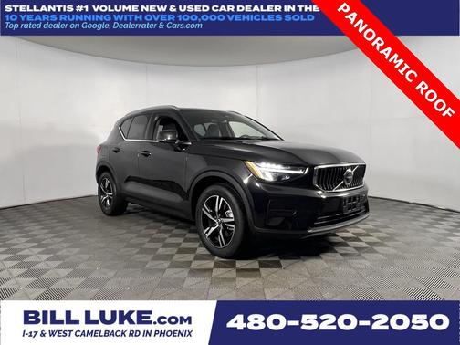 2025 Volvo XC40 B5 Core Bright Theme
