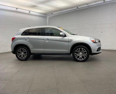 2016 Mitsubishi Outlander Sport 2.4 ES