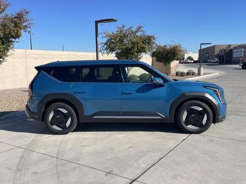 2024 Kia EV9 Wind