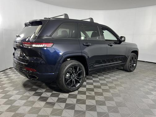 2024 Jeep Grand Cherokee 4xe Anniversary Edition