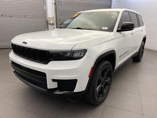 2022 Jeep Grand Cherokee L Altitude