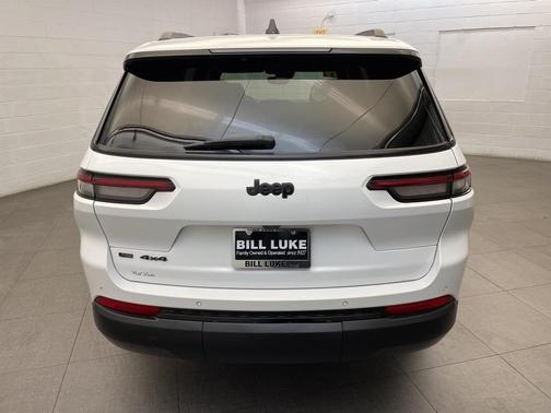 2022 Jeep Grand Cherokee L Altitude