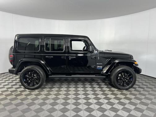 2022 Jeep Wrangler Unlimited 4xe Sahara