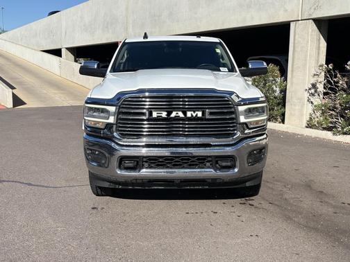 2022 RAM 2500 Laramie Crew Cab 4x4 6'4' Box