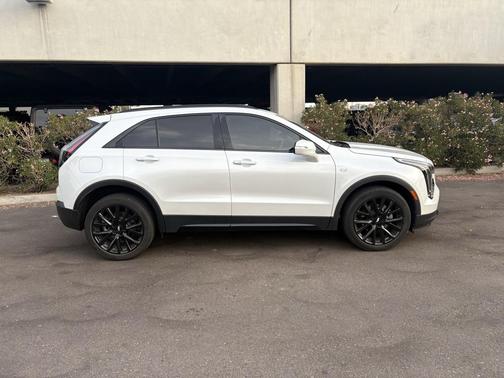 2023 Cadillac XT4 Sport