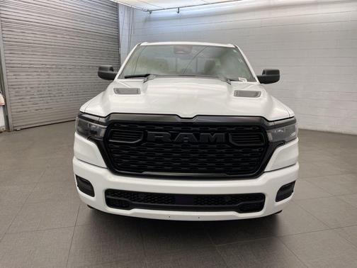 Bright White Clearcoat 2026 RAM 1500 Express
