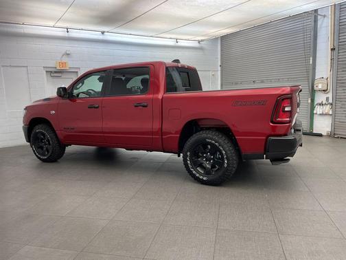 Molten Red Pearlcoat 2026 RAM 1500 Warlock Crew Cab 4x4 5'7' Box