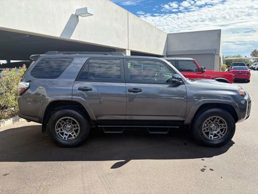 Magnetic Gray Metallic 2020 Toyota 4Runner Venture Special Edition